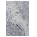 Dekoracyjny naturalny kamień Trawertyn Silver Ash bębnowany 61x40x1,2 cm